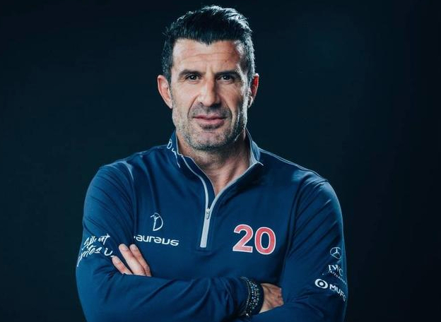 为何游戏胜利后机箱仍亮彩虹深度解析游戏联动技巧